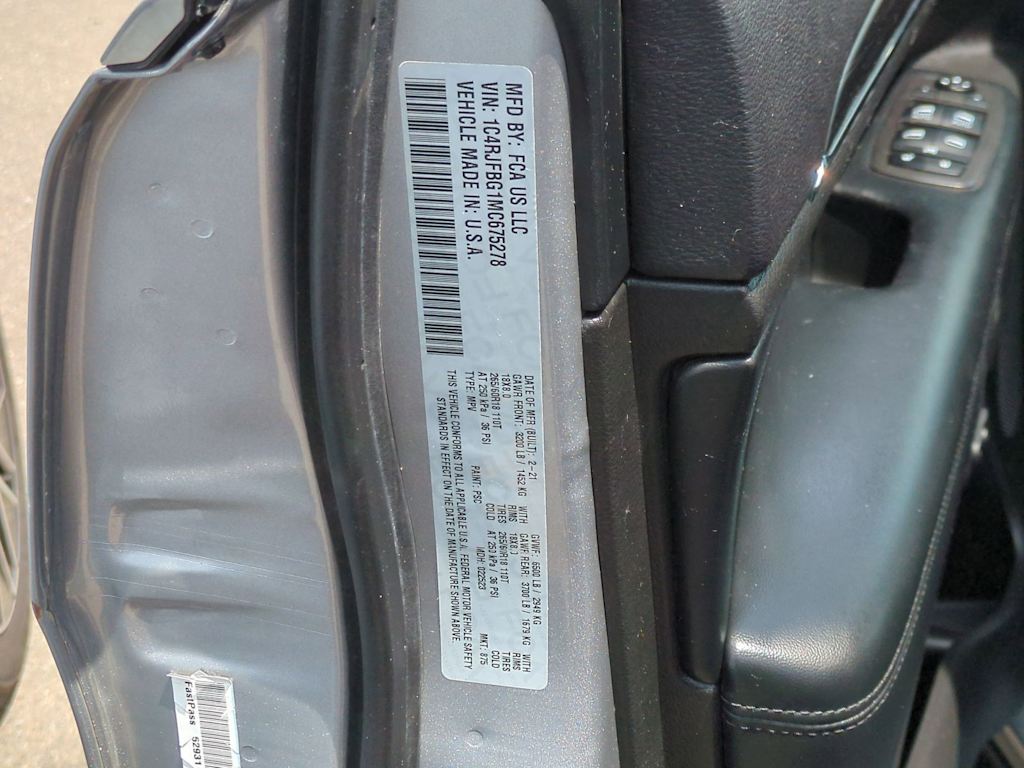 Thumbnail: 2021 Jeep Grand Cherokee - 19