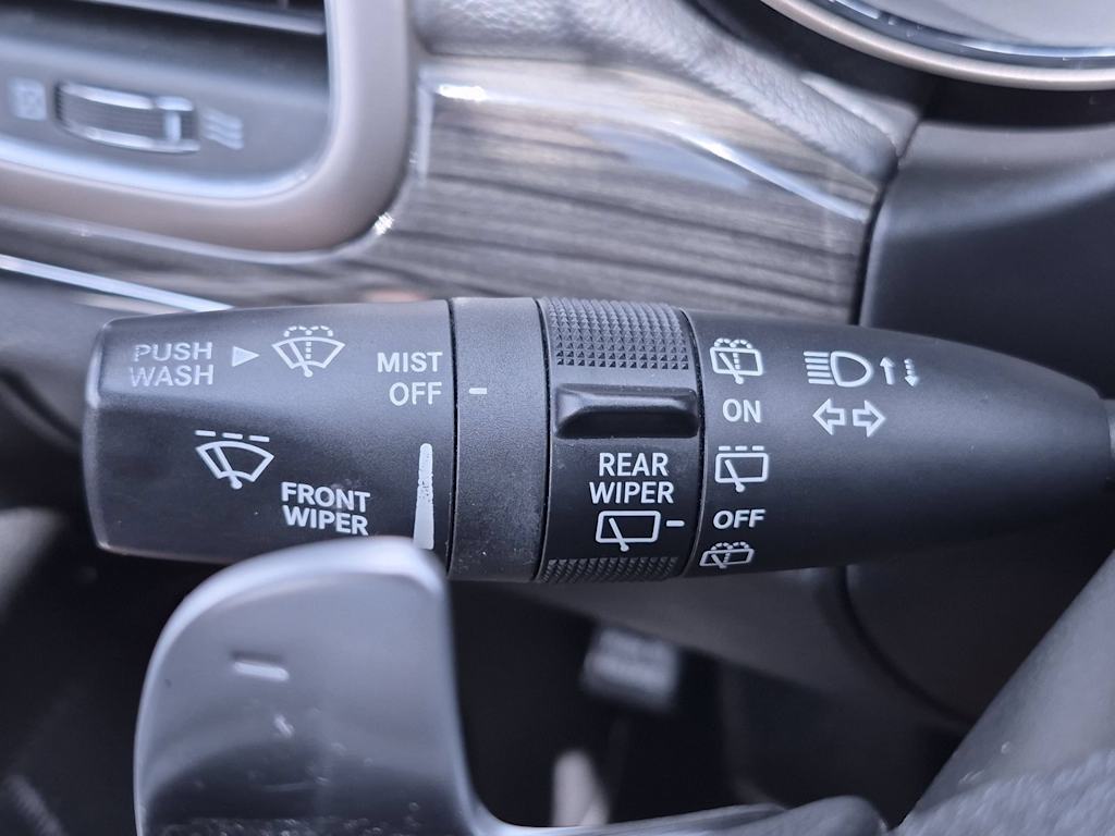 Thumbnail: 2014 Jeep Grand Cherokee - 32