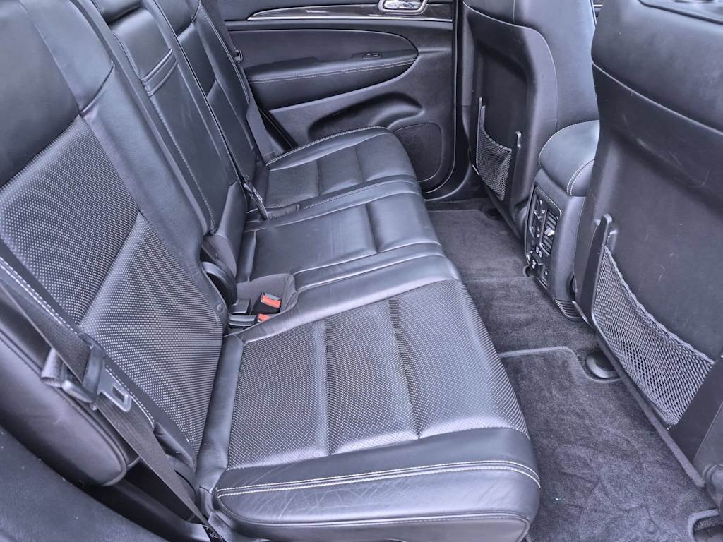 Thumbnail: 2014 Jeep Grand Cherokee - 28