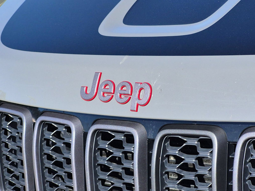 Thumbnail: 2021 Jeep Grand Cherokee - 7