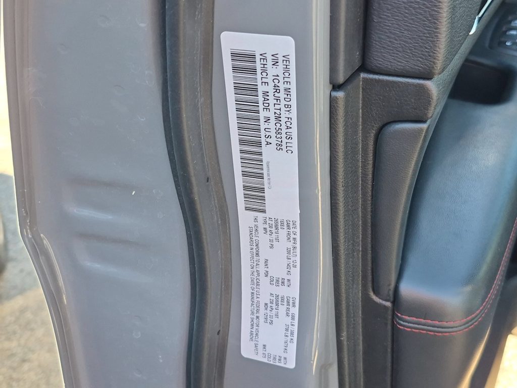 Thumbnail: 2021 Jeep Grand Cherokee - 19