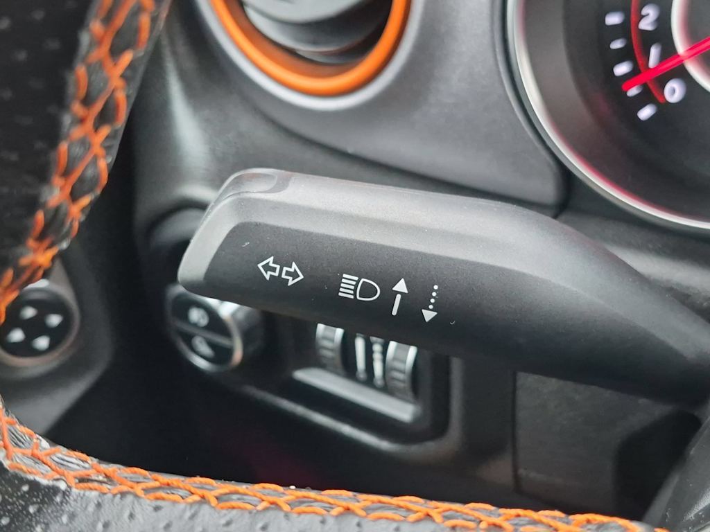 Thumbnail: 2022 Jeep Gladiator - 16