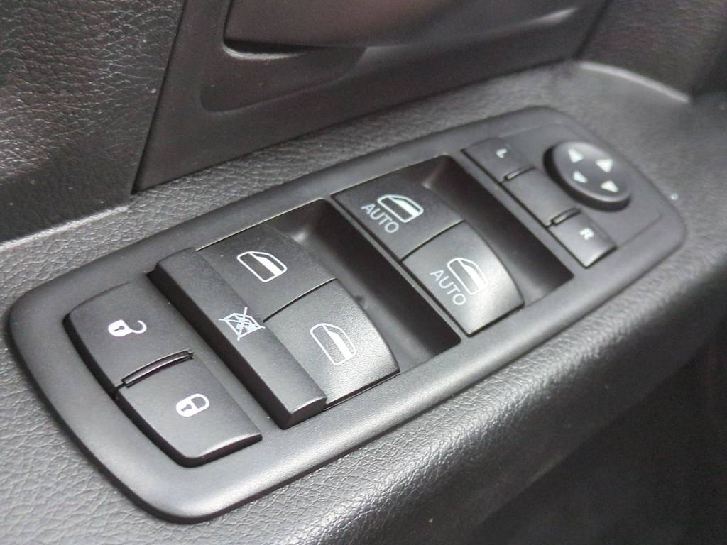 Thumbnail: 2019 RAM 1500 - 29