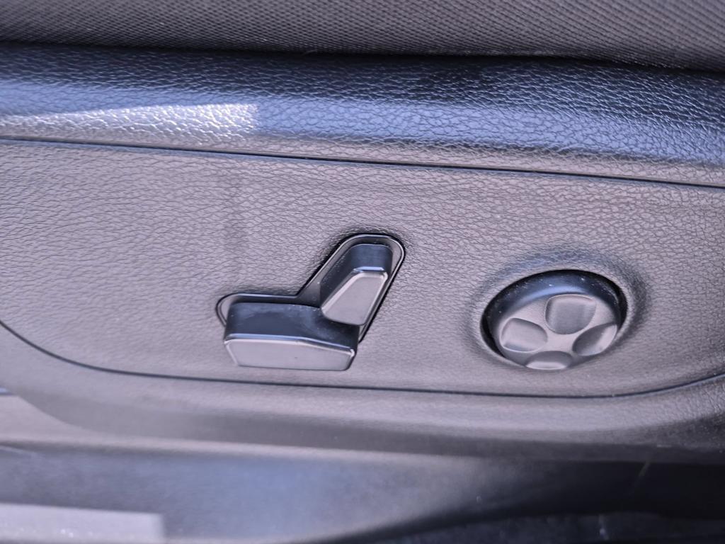 Thumbnail: 2021 RAM 1500 - 25