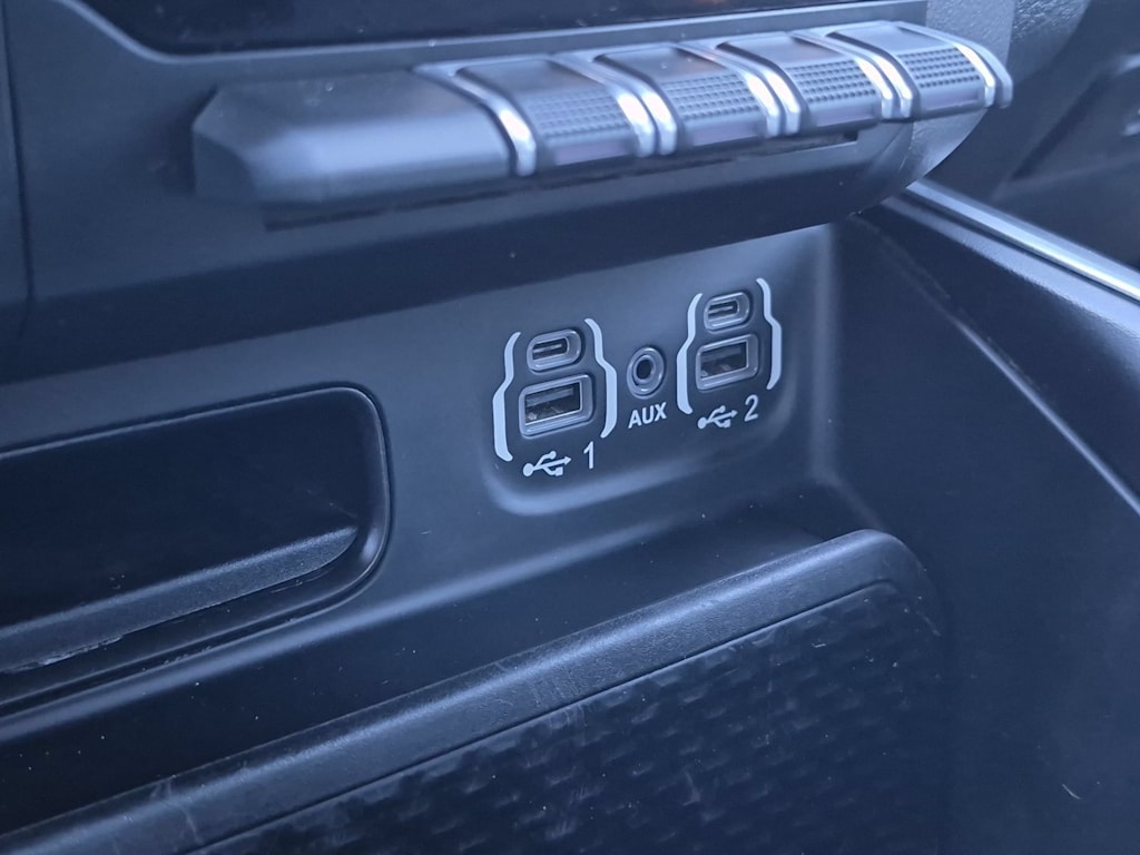Thumbnail: 2021 RAM 1500 - 33