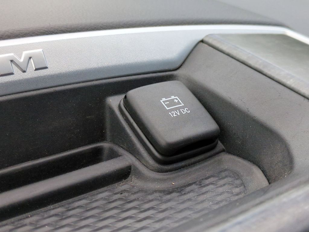 Thumbnail: 2021 RAM 1500 - 16