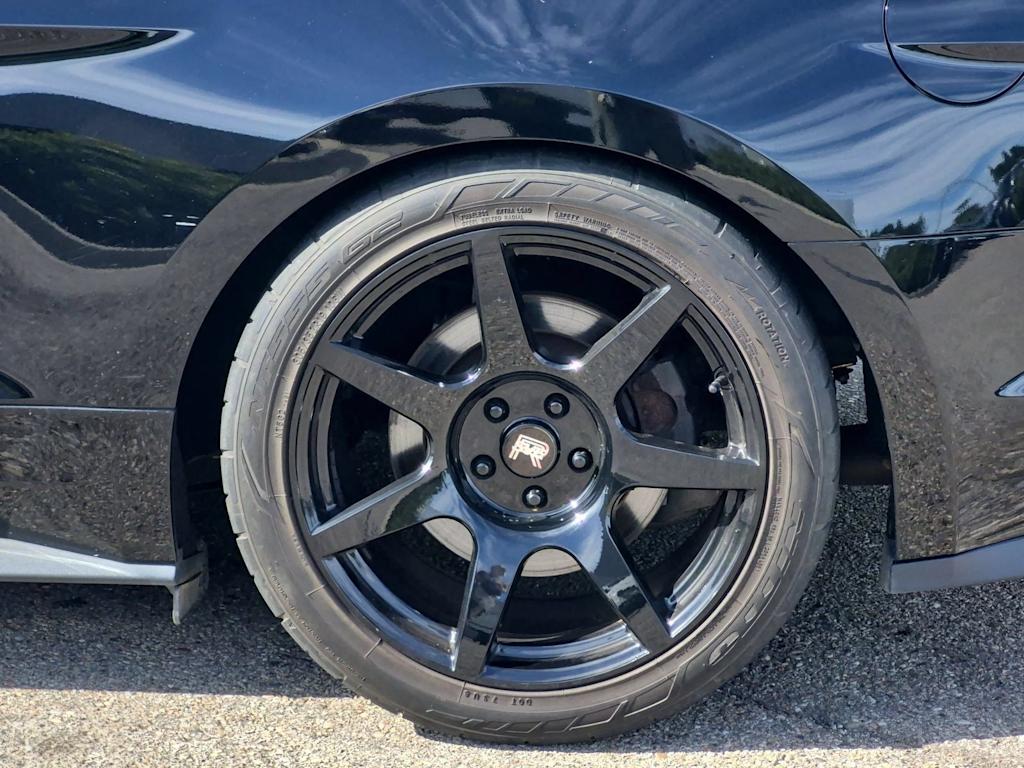 Thumbnail: 2015 Ford Mustang - 8