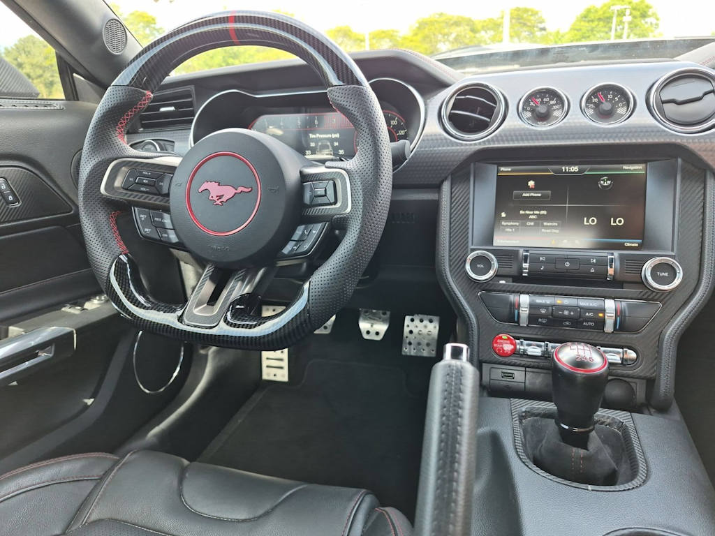 Thumbnail: 2015 Ford Mustang - 9