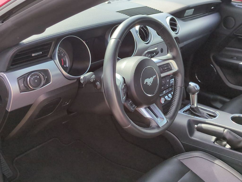 Thumbnail: 2022 Ford Mustang - 2
