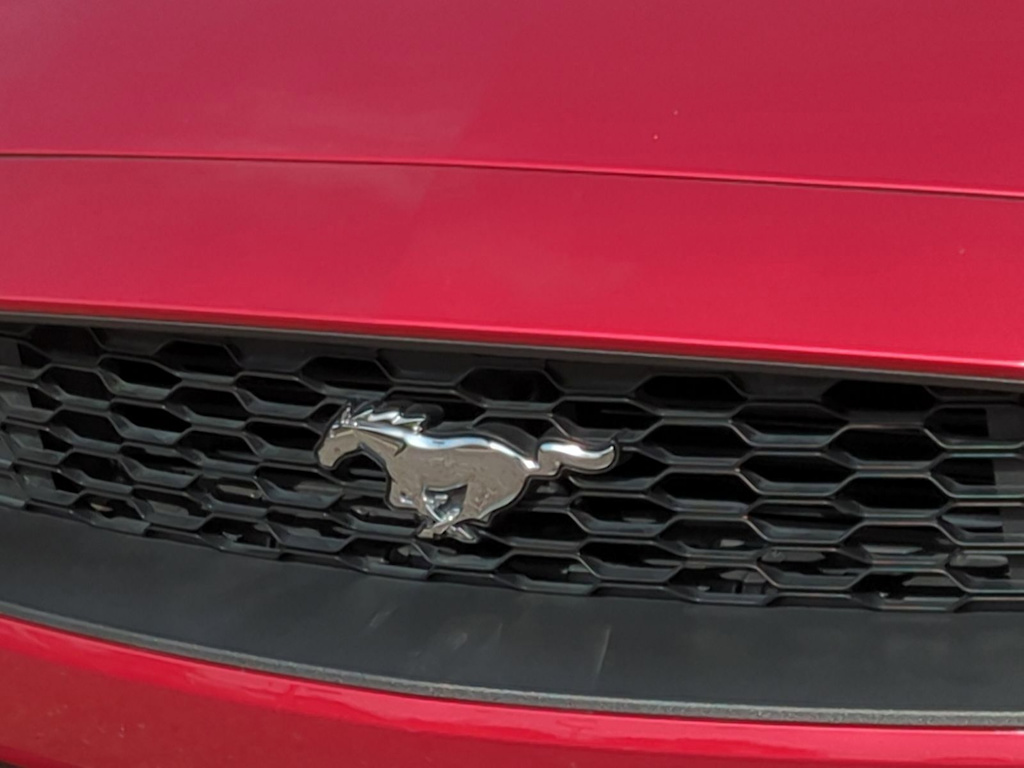 Thumbnail: 2022 Ford Mustang - 7