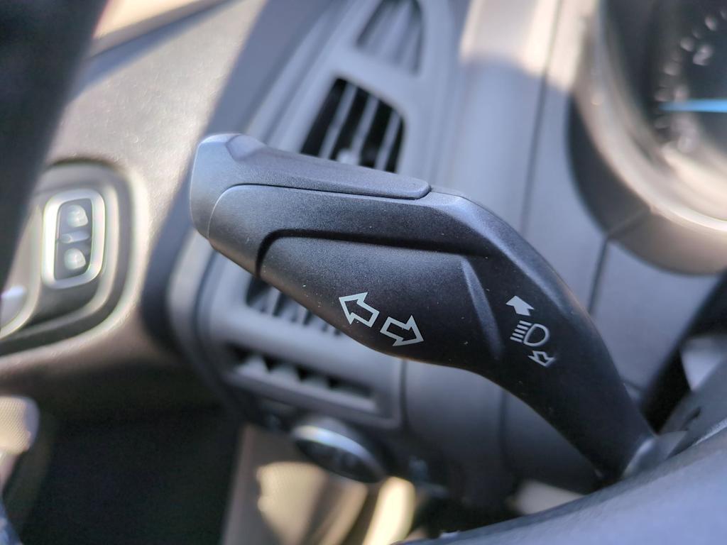 Thumbnail: 2016 Ford Focus - 30