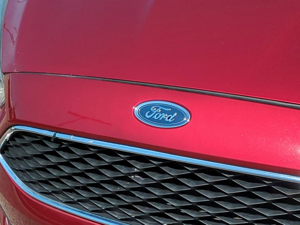 Thumbnail: 2016 Ford Focus - 7