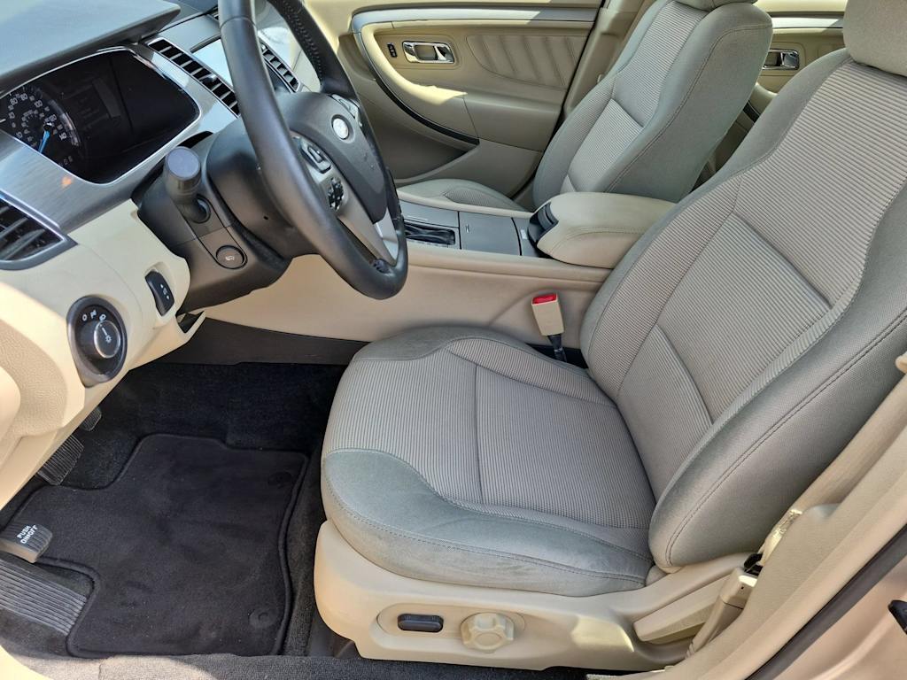 Thumbnail: 2017 Ford Taurus - 10