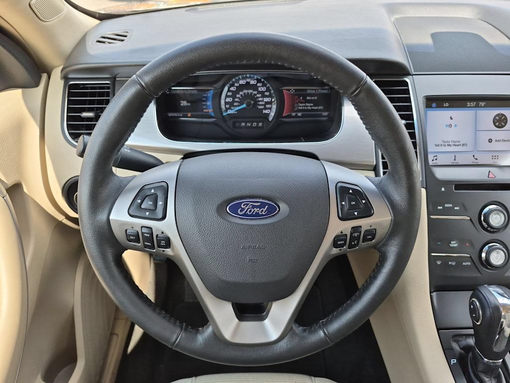 Thumbnail: 2017 Ford Taurus - 9