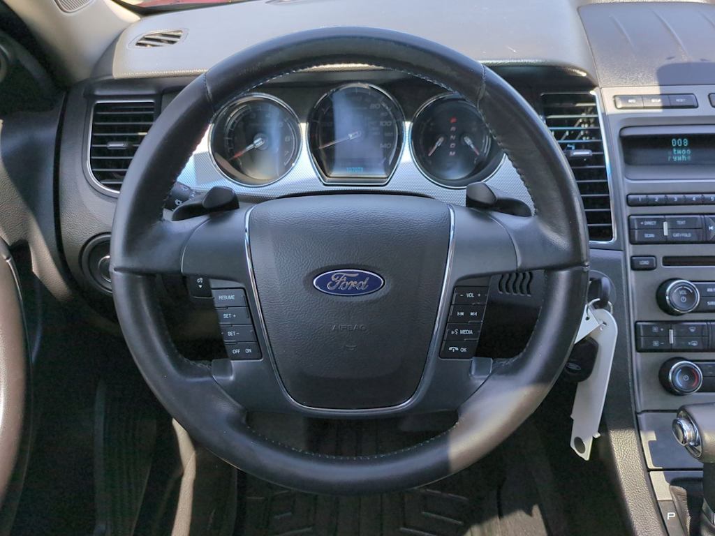 Thumbnail: 2011 Ford Taurus - 13