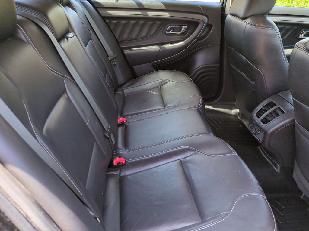 Thumbnail: 2011 Ford Taurus - 28