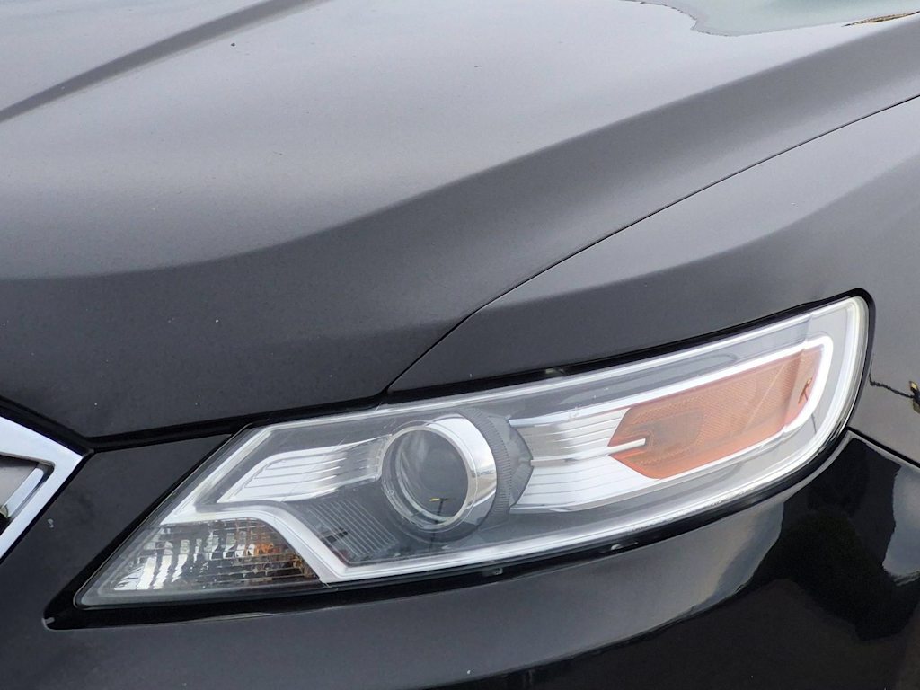Thumbnail: 2012 Ford Taurus - 22