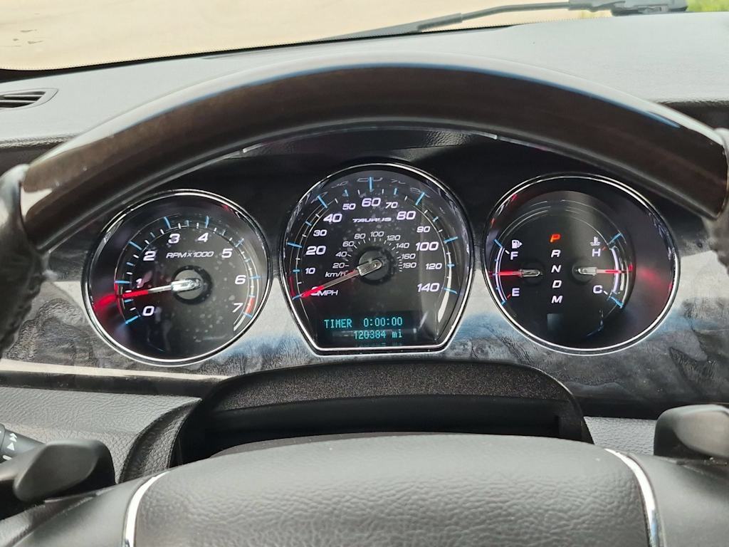 Thumbnail: 2012 Ford Taurus - 15
