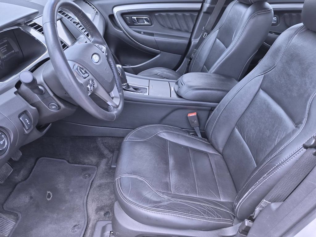 Thumbnail: 2015 Ford Taurus - 9