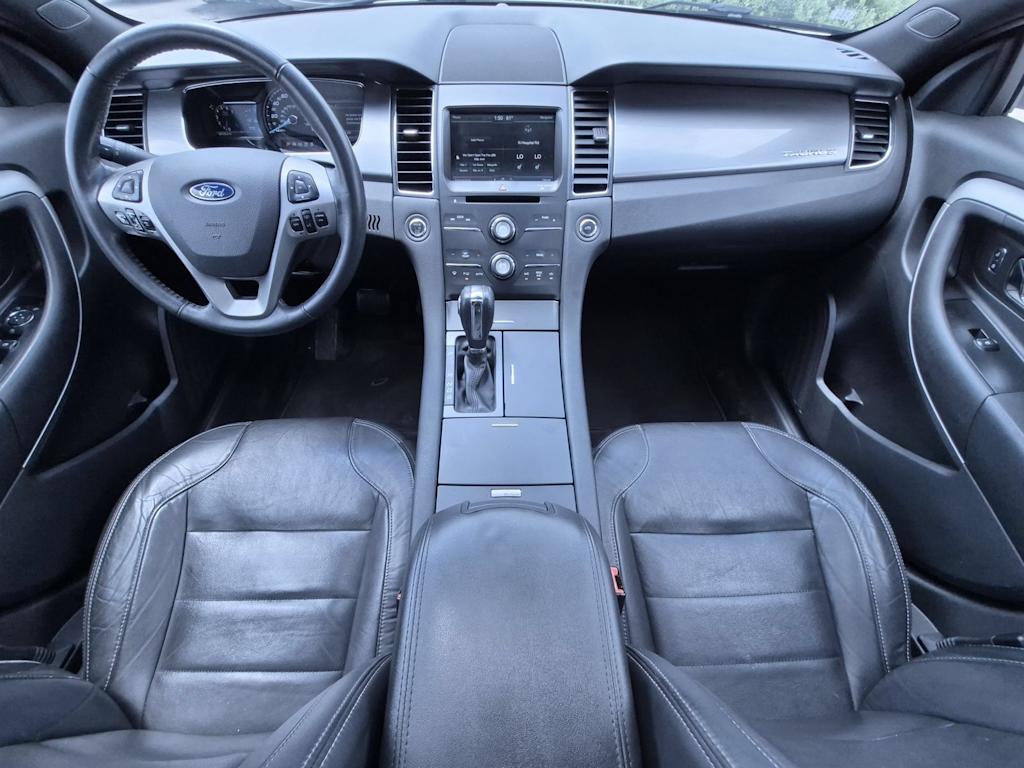 Thumbnail: 2015 Ford Taurus - 8