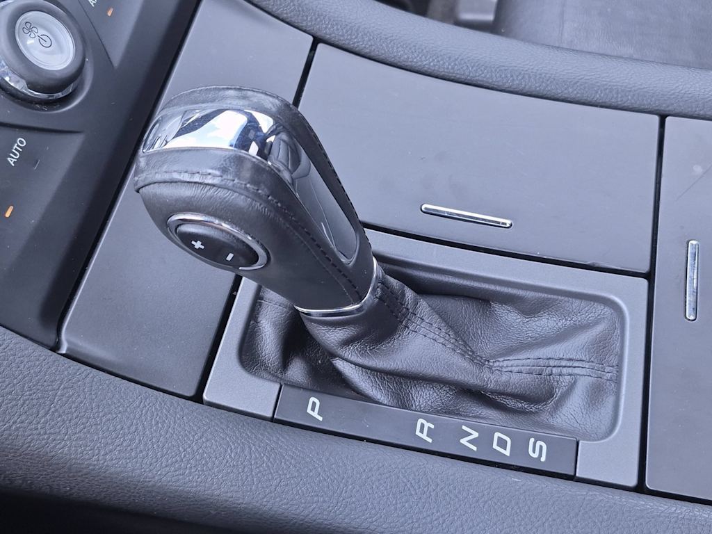 Thumbnail: 2015 Ford Taurus - 36