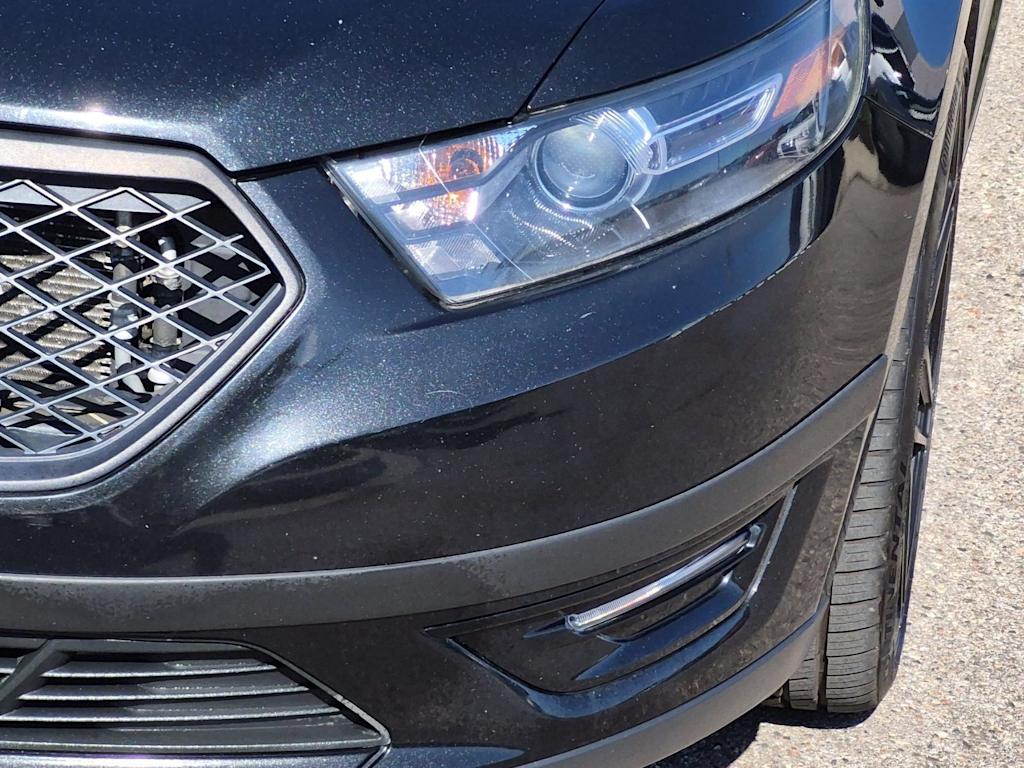 Thumbnail: 2015 Ford Taurus - 24