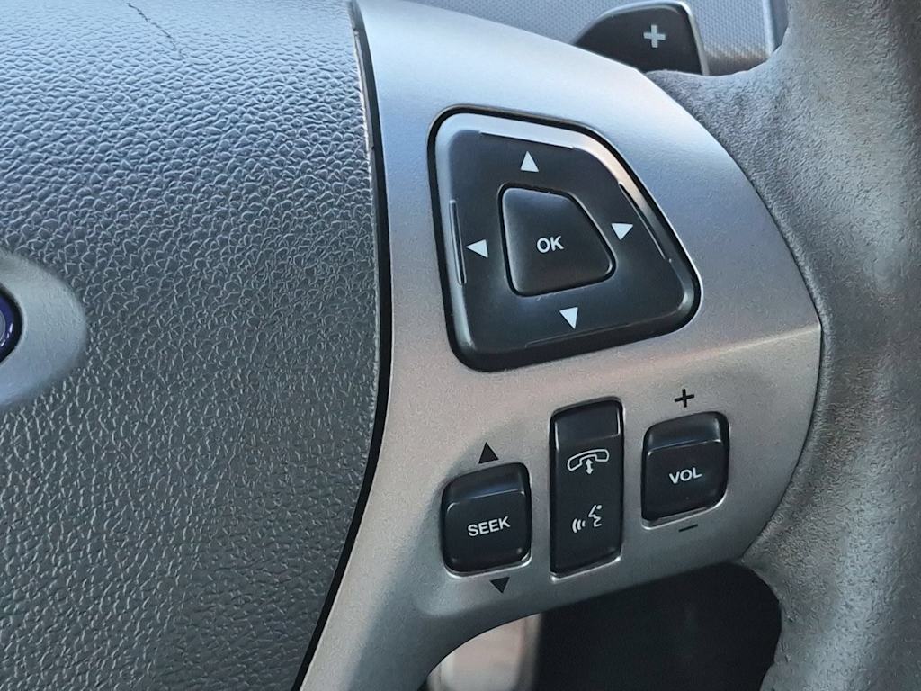Thumbnail: 2015 Ford Taurus - 32