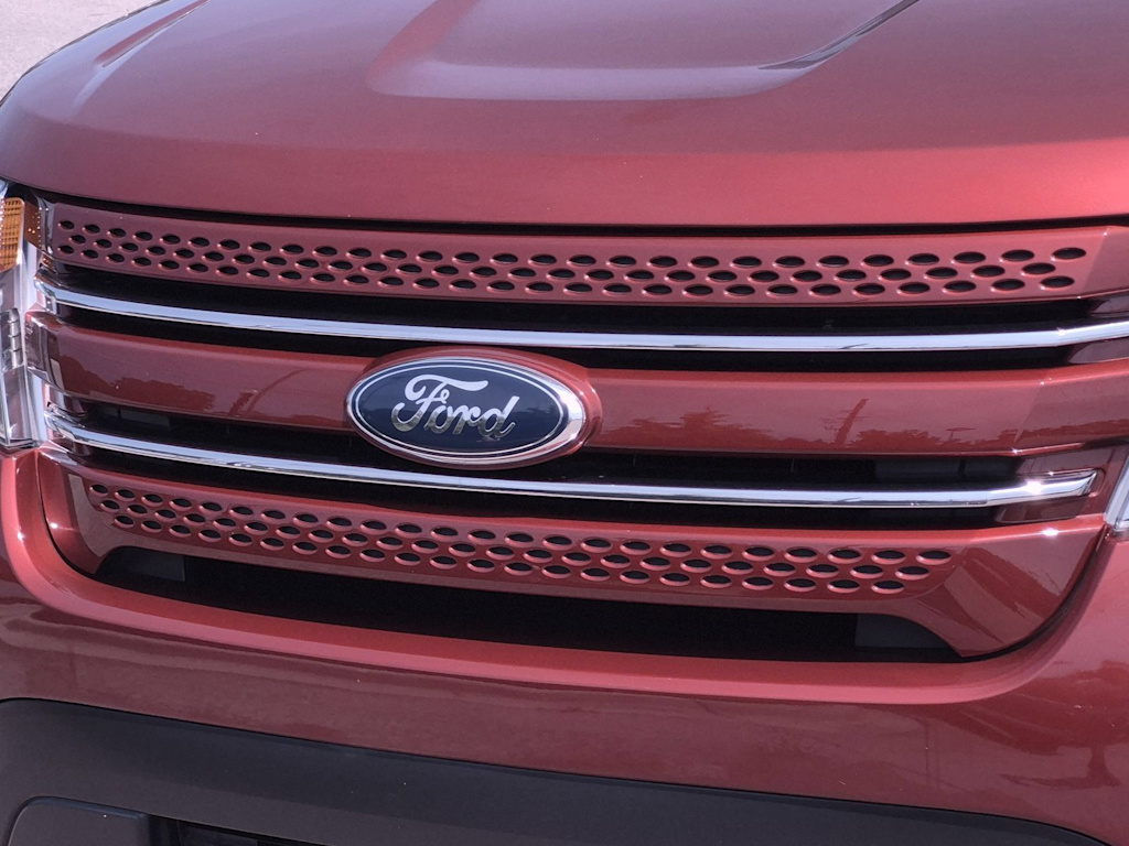 Thumbnail: 2015 Ford Explorer - 6