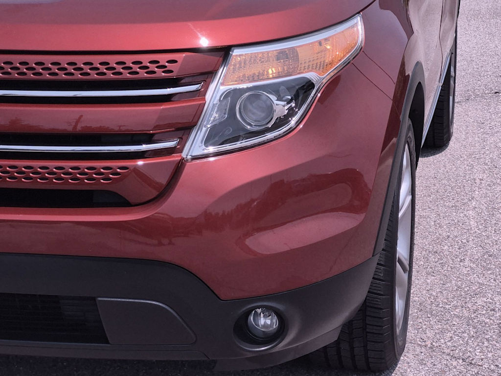 Thumbnail: 2015 Ford Explorer - 23