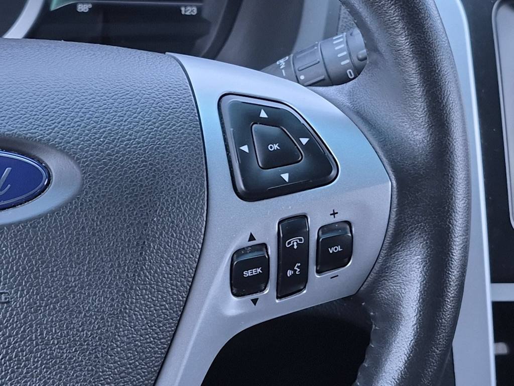 Thumbnail: 2015 Ford Explorer - 29