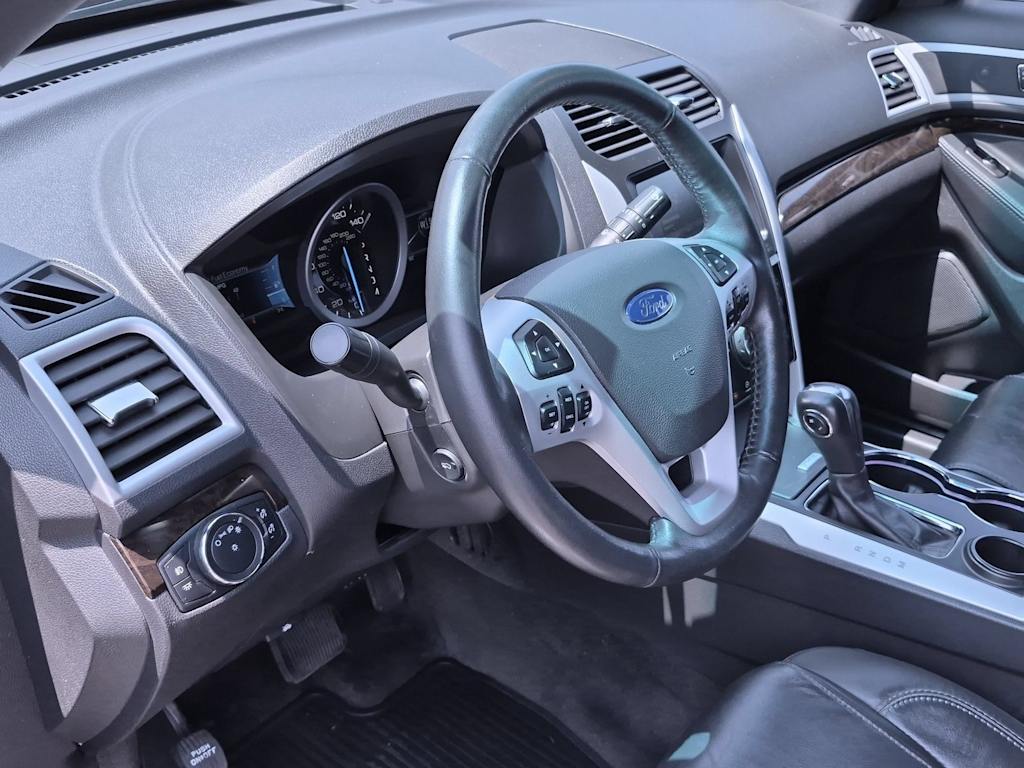 Thumbnail: 2015 Ford Explorer - 2
