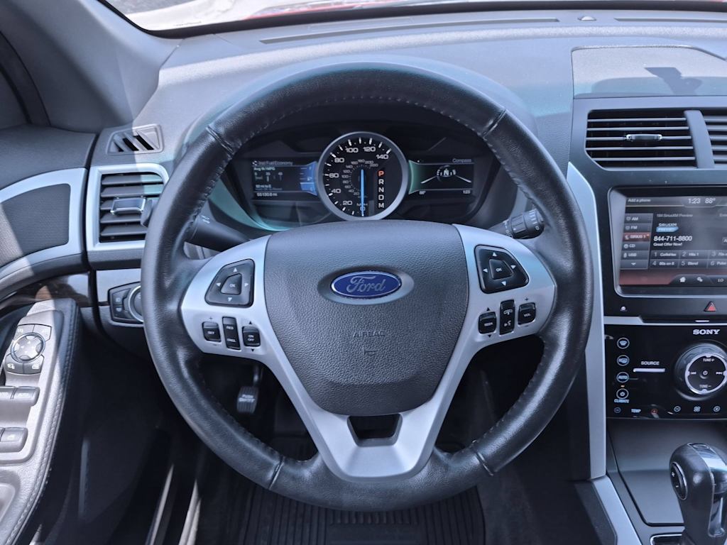 Thumbnail: 2015 Ford Explorer - 12