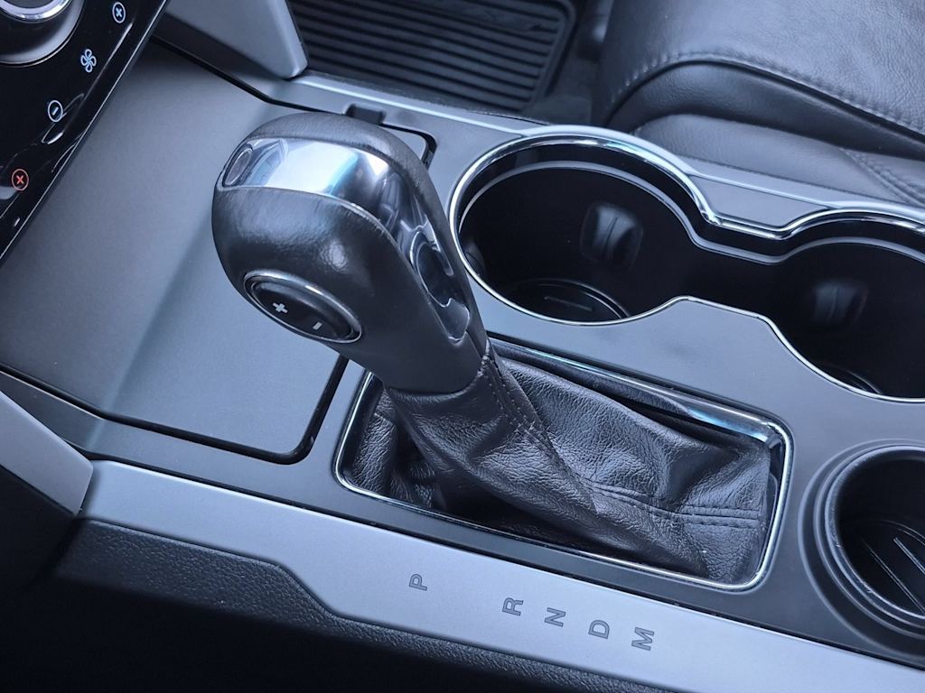 Thumbnail: 2015 Ford Explorer - 33