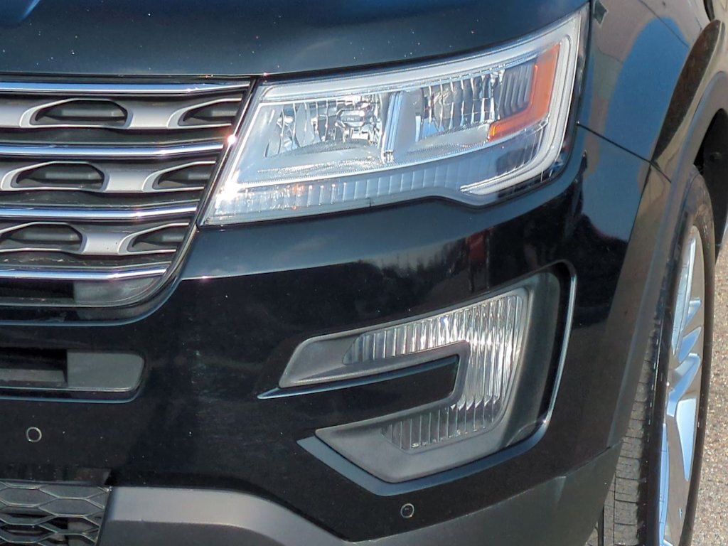 Thumbnail: 2016 Ford Explorer - 23
