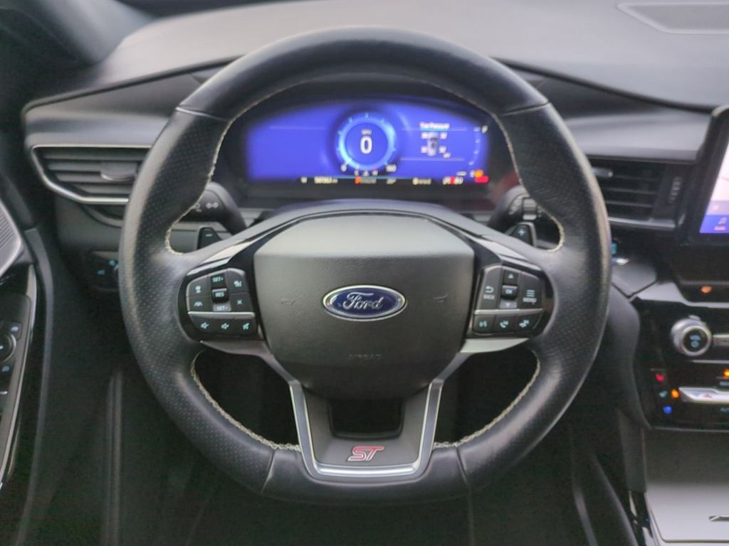 Thumbnail: 2022 Ford Explorer - 13