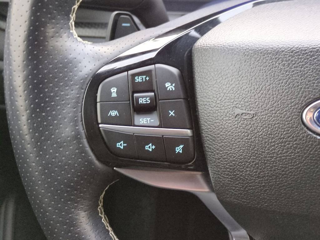 Thumbnail: 2022 Ford Explorer - 30