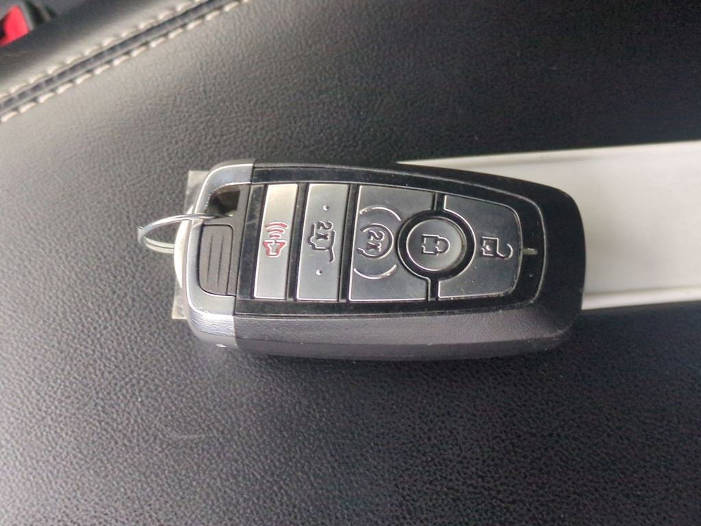 Thumbnail: 2022 Ford Explorer - 17