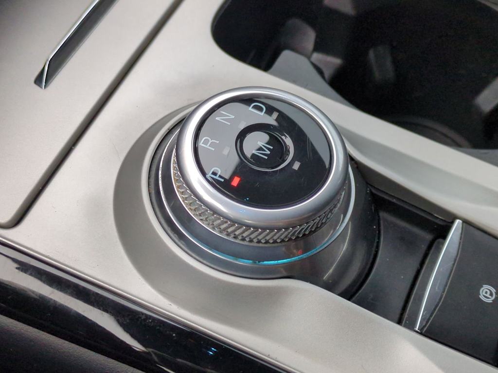 Thumbnail: 2022 Ford Explorer - 38