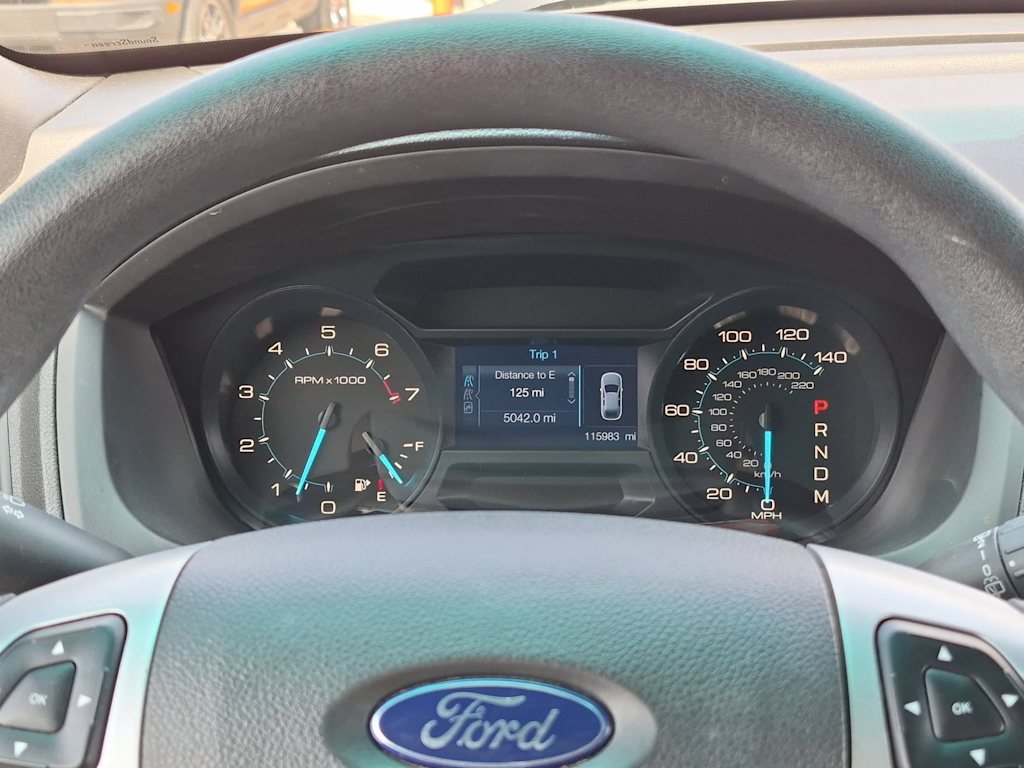 Thumbnail: 2015 Ford Explorer - 15