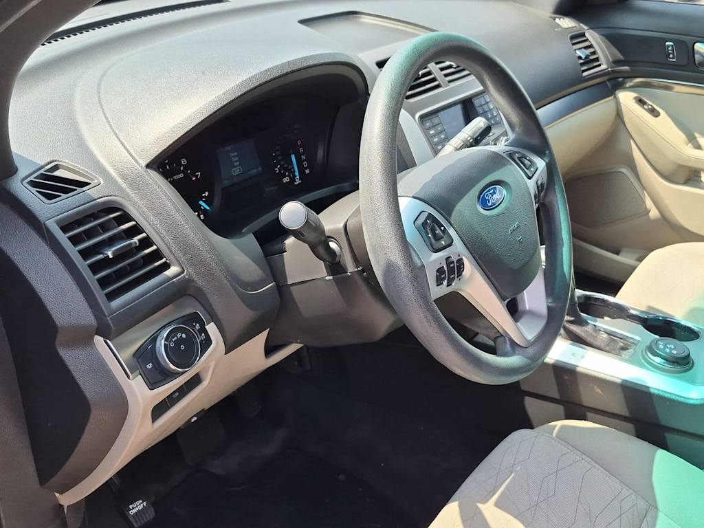 Thumbnail: 2015 Ford Explorer - 2