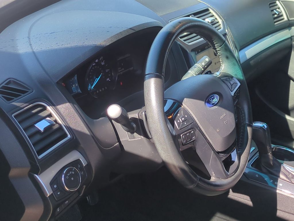Thumbnail: 2017 Ford Explorer - 2