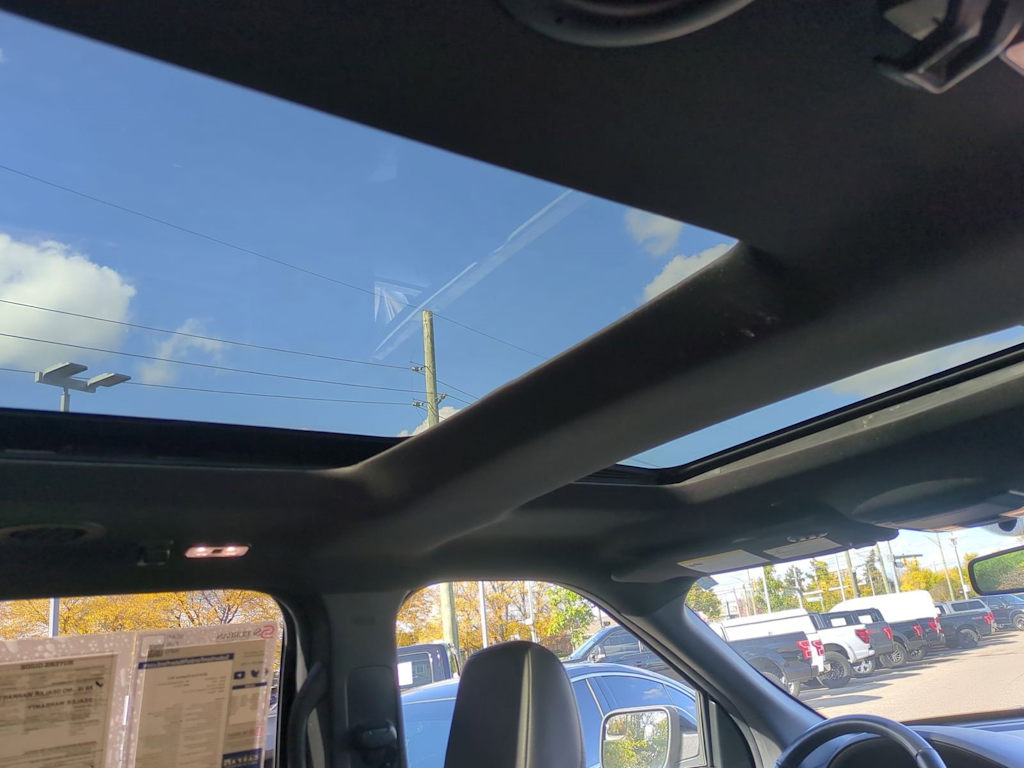 Thumbnail: 2018 Ford Explorer - 29