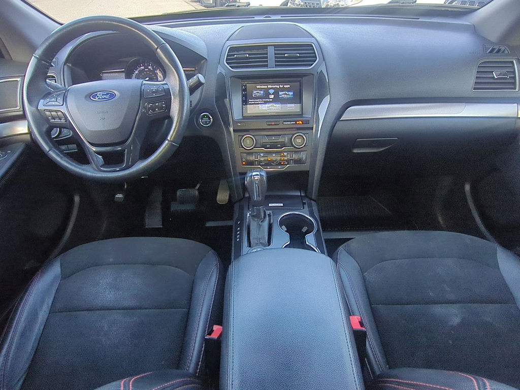 Thumbnail: 2018 Ford Explorer - 9