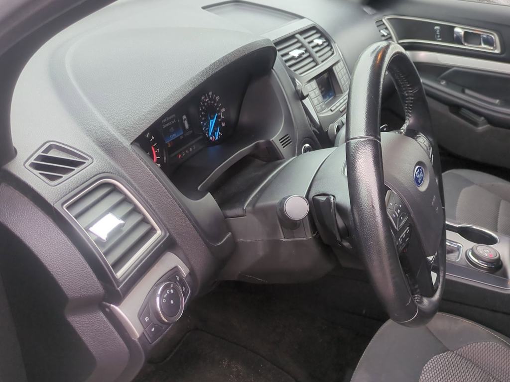 Thumbnail: 2017 Ford Explorer - 2