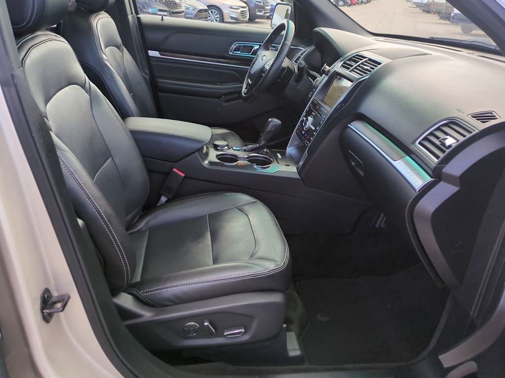 Thumbnail: 2017 Ford Explorer - 11