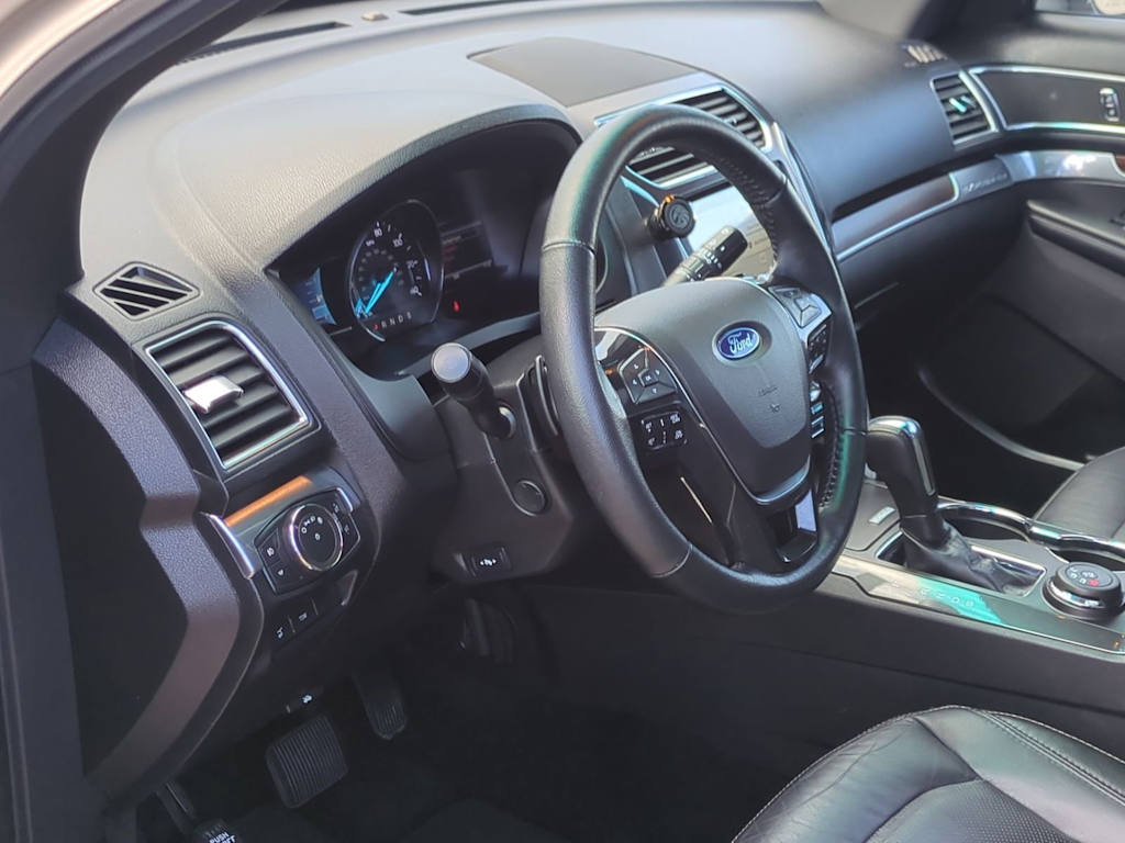 Thumbnail: 2017 Ford Explorer - 2