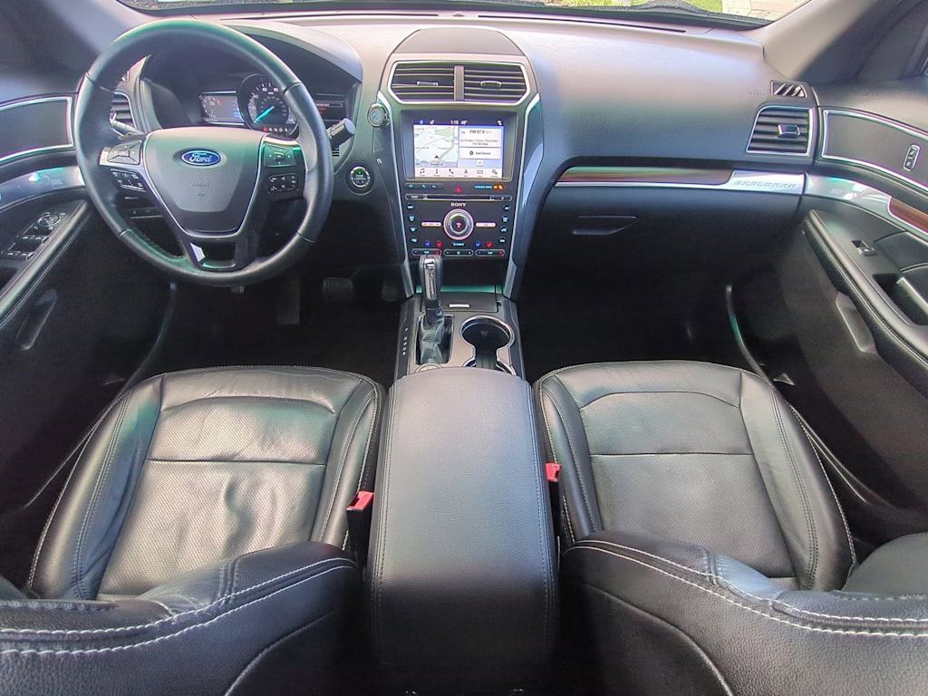 Thumbnail: 2017 Ford Explorer - 9