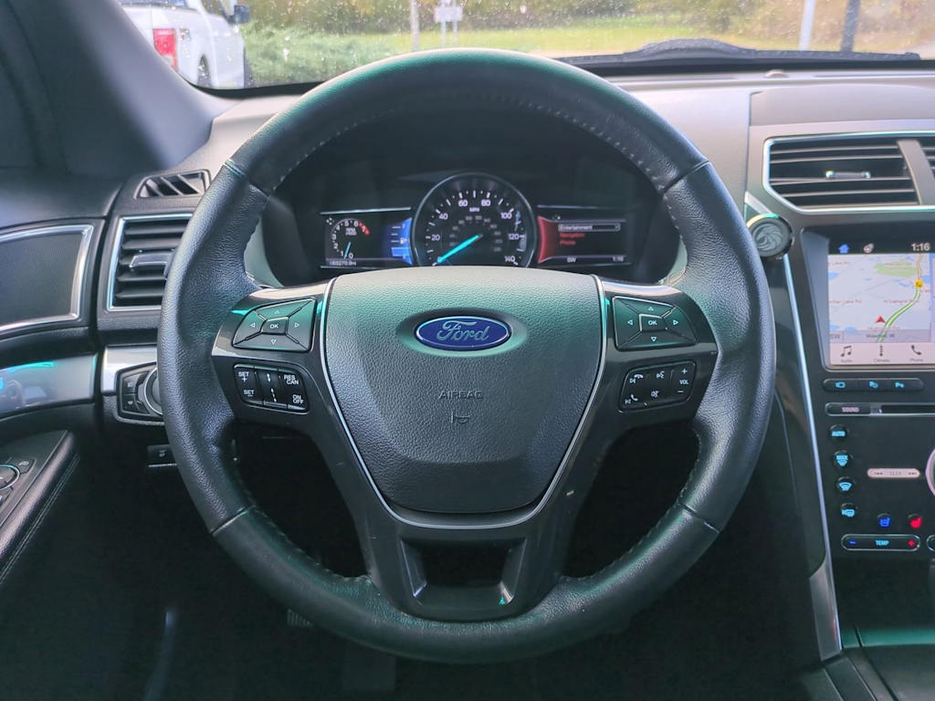 Thumbnail: 2017 Ford Explorer - 13