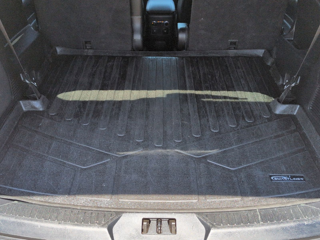 Thumbnail: 2022 Ford Explorer - 16