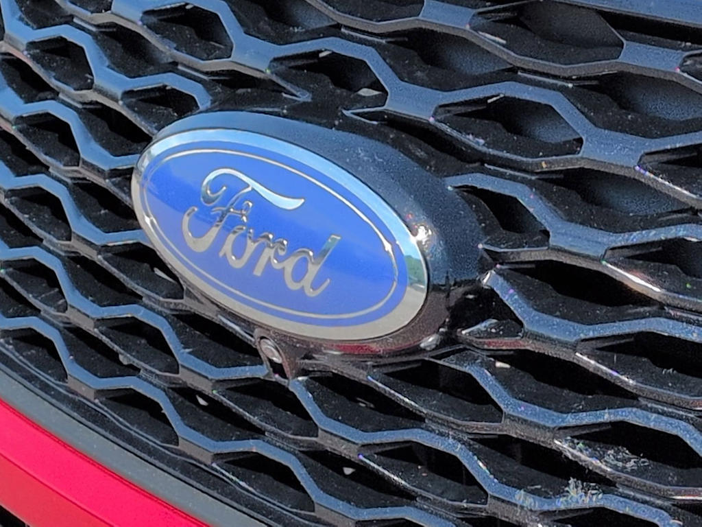 Thumbnail: 2022 Ford Explorer - 23